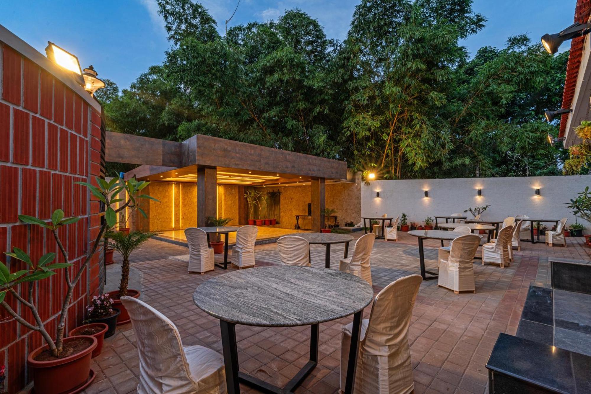 The Venue By Seasons Suites- Dod Ballāpur Esterno foto